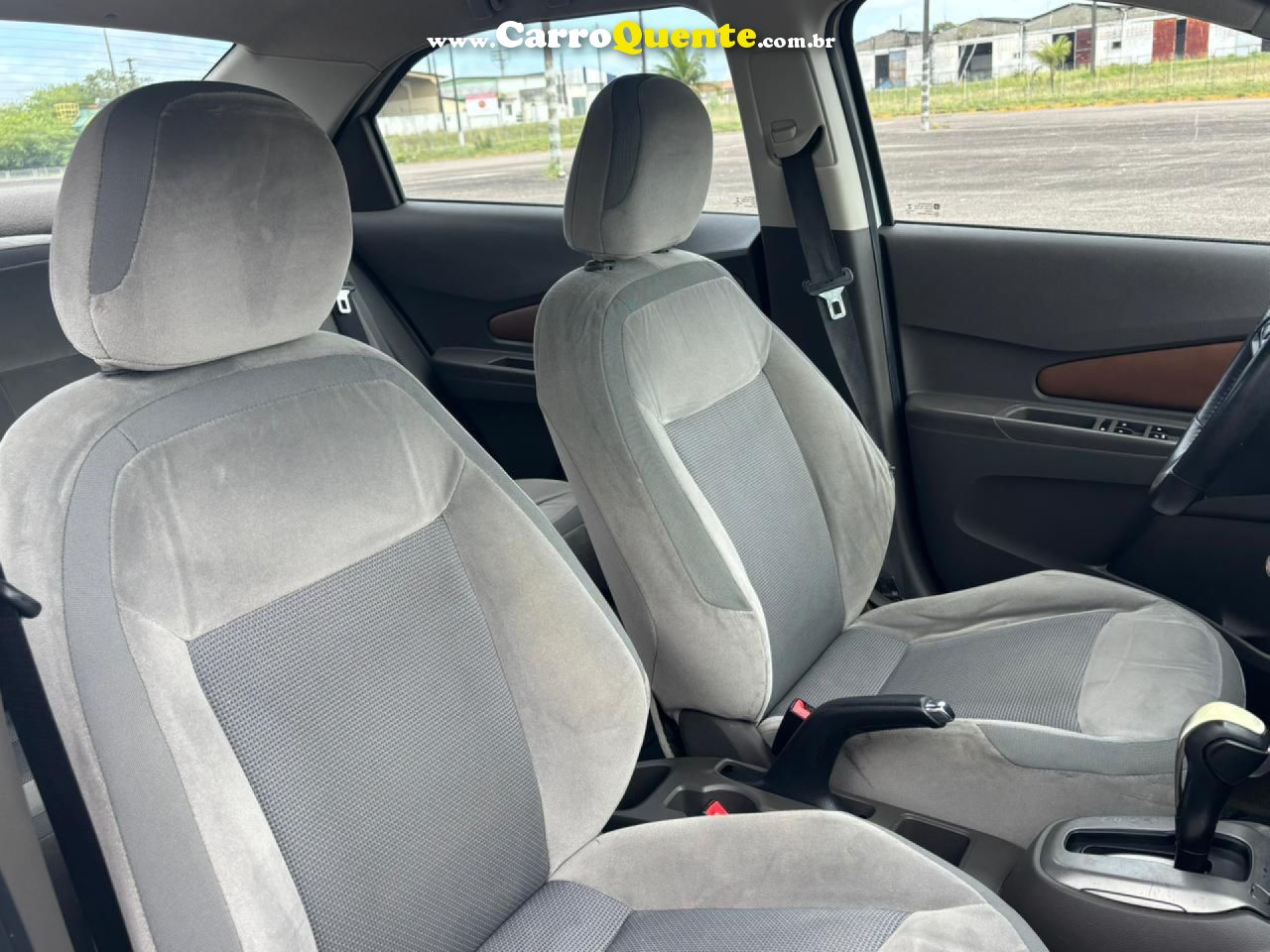 CHEVROLET   COBALT LTZ 1.8 8V ECONO.FLEX 4P AUT.   BRANCO 2015 1.8 FLEX - Loja