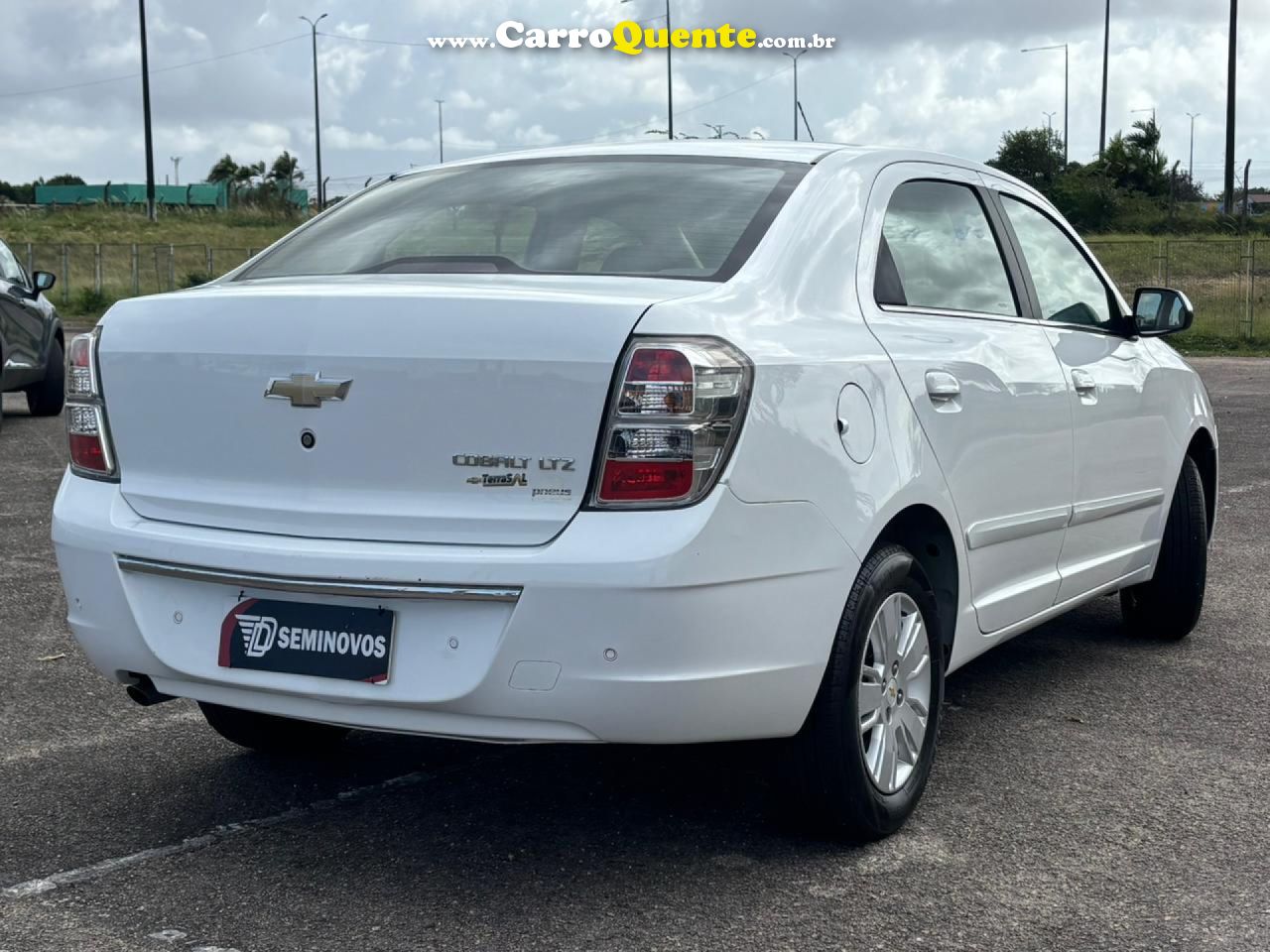 CHEVROLET   COBALT LTZ 1.8 8V ECONO.FLEX 4P AUT.   BRANCO 2015 1.8 FLEX - Loja