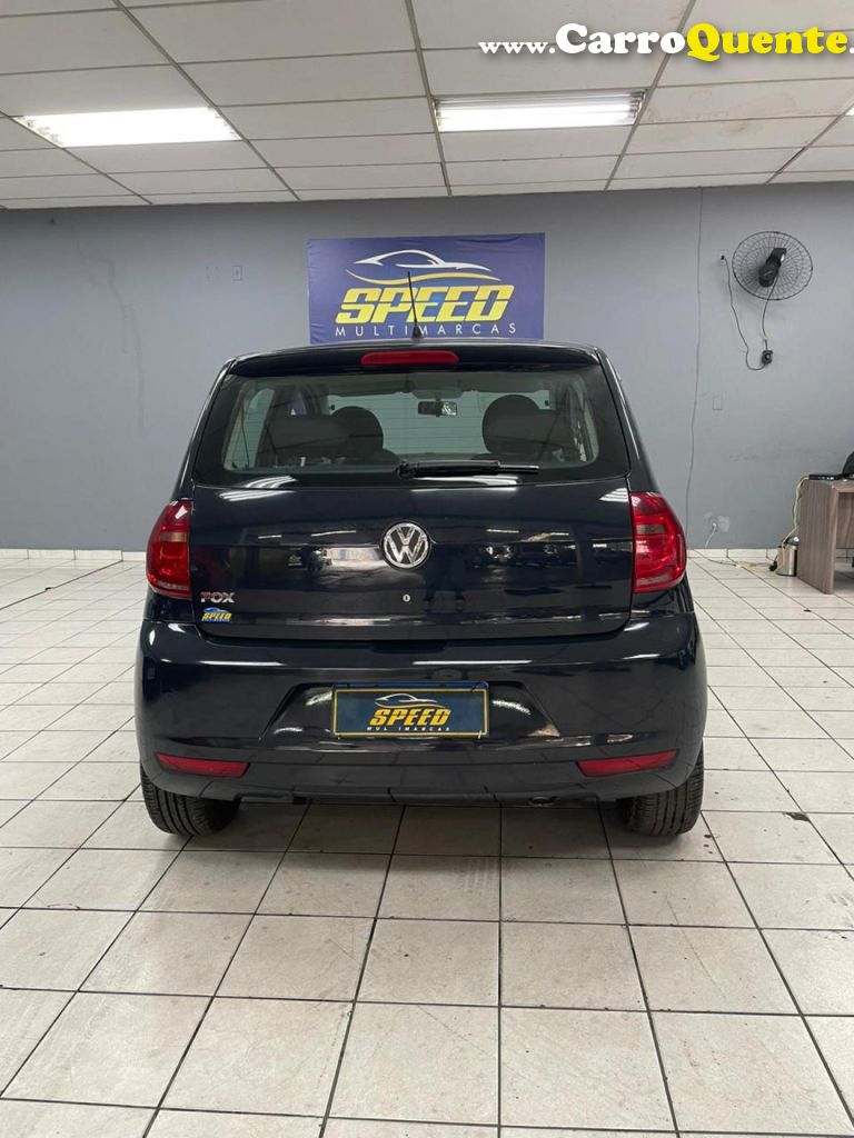 VOLKSWAGEN   FOX 1.0 MI TOTAL FLEX 8V 5P   CINZA 2013 1.0 FLEX - Loja