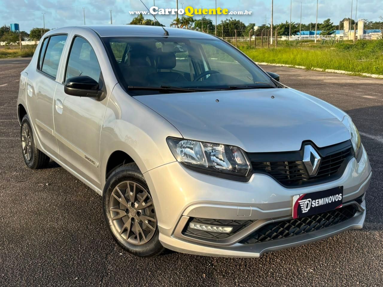 RENAULT   SANDERO S EDITION FLEX 1.0 12V 5P MEC.   PRATA 2023 1.0 FLEX - Loja