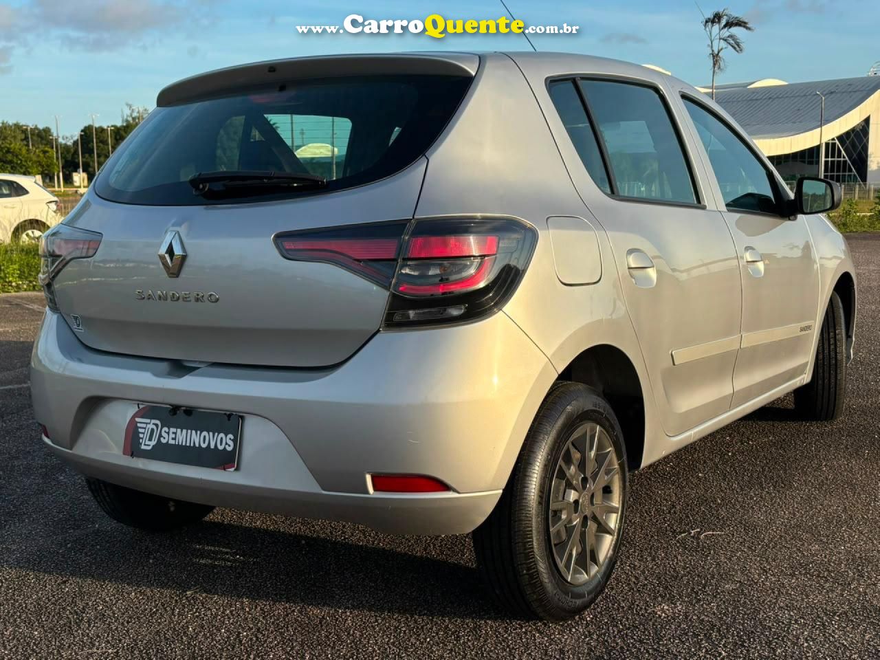 RENAULT   SANDERO S EDITION FLEX 1.0 12V 5P MEC.   PRATA 2023 1.0 FLEX - Loja