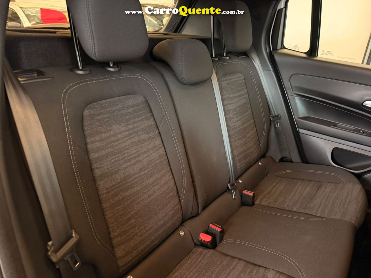 JEEP   AVENGER ALTITUDE MHEV    BRANCO 2027 1.0 ELÉTRICO E FLEX - Loja