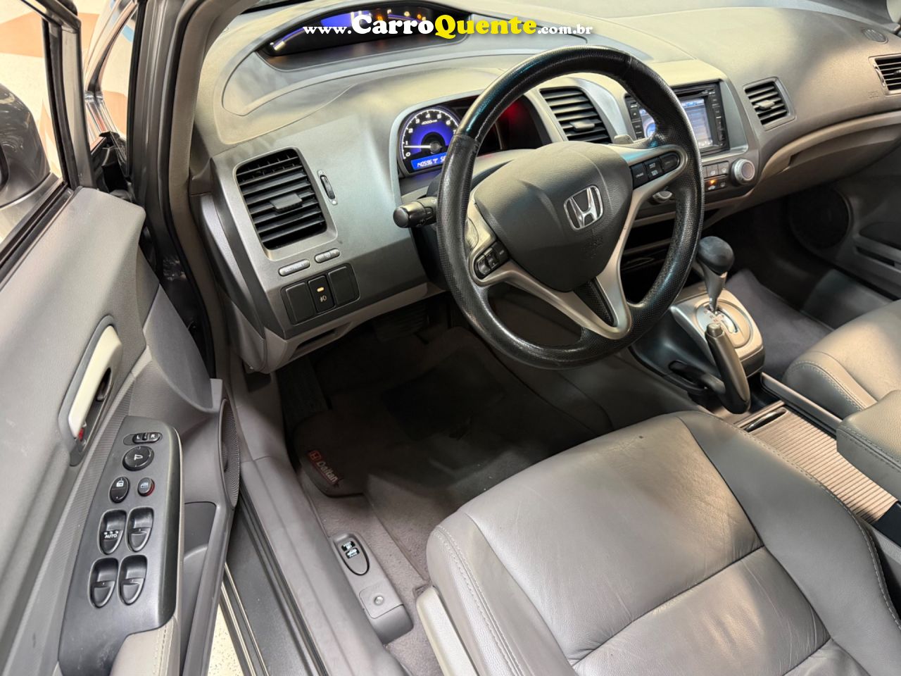 HONDA CIVIC 1.8 LXL 16V 2011 - Loja