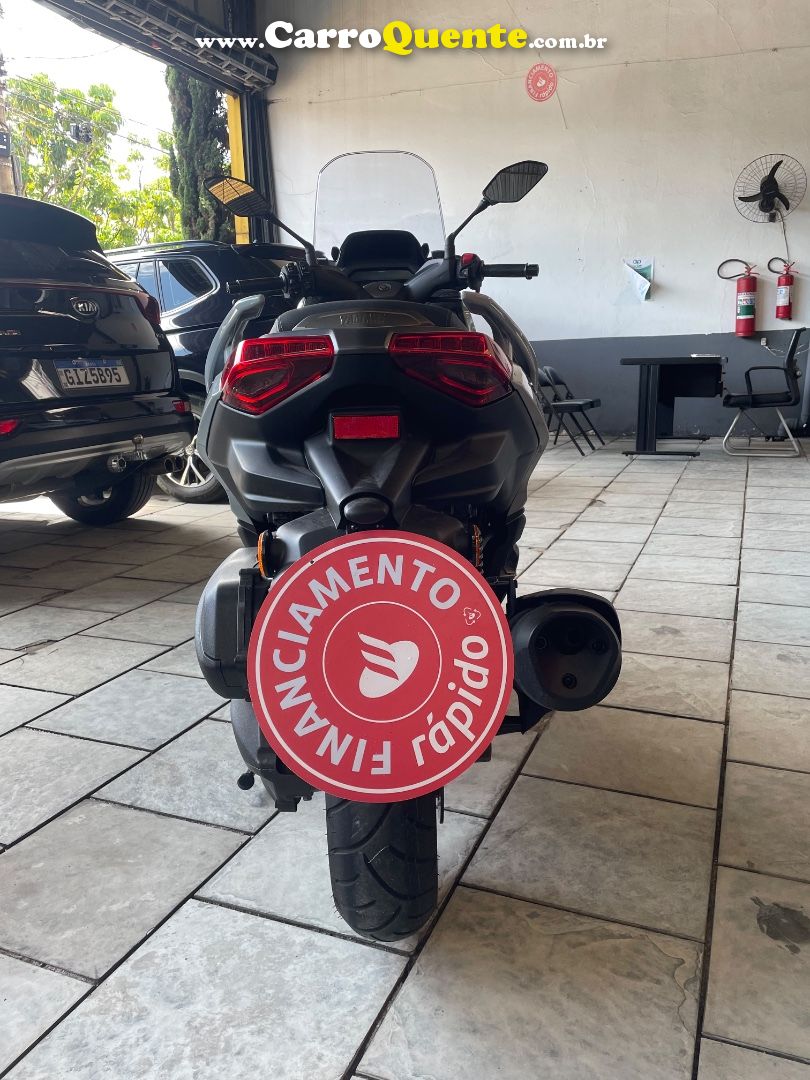 YAMAHA XMAX 300 CONNECTED ABS 2026 - Loja
