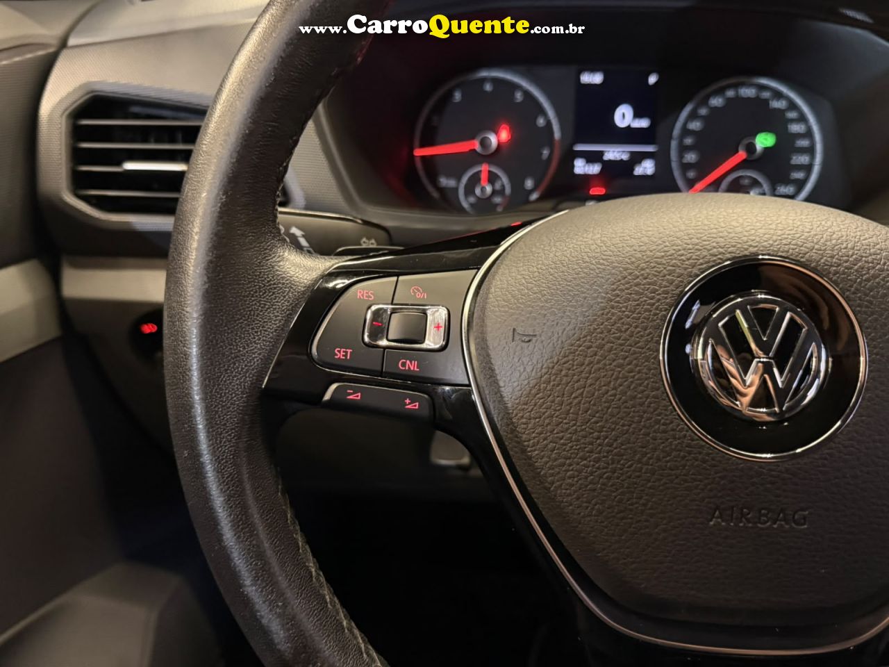 VOLKSWAGEN T-CROSS 1.0 200 TSI TOTAL 2021 - Loja