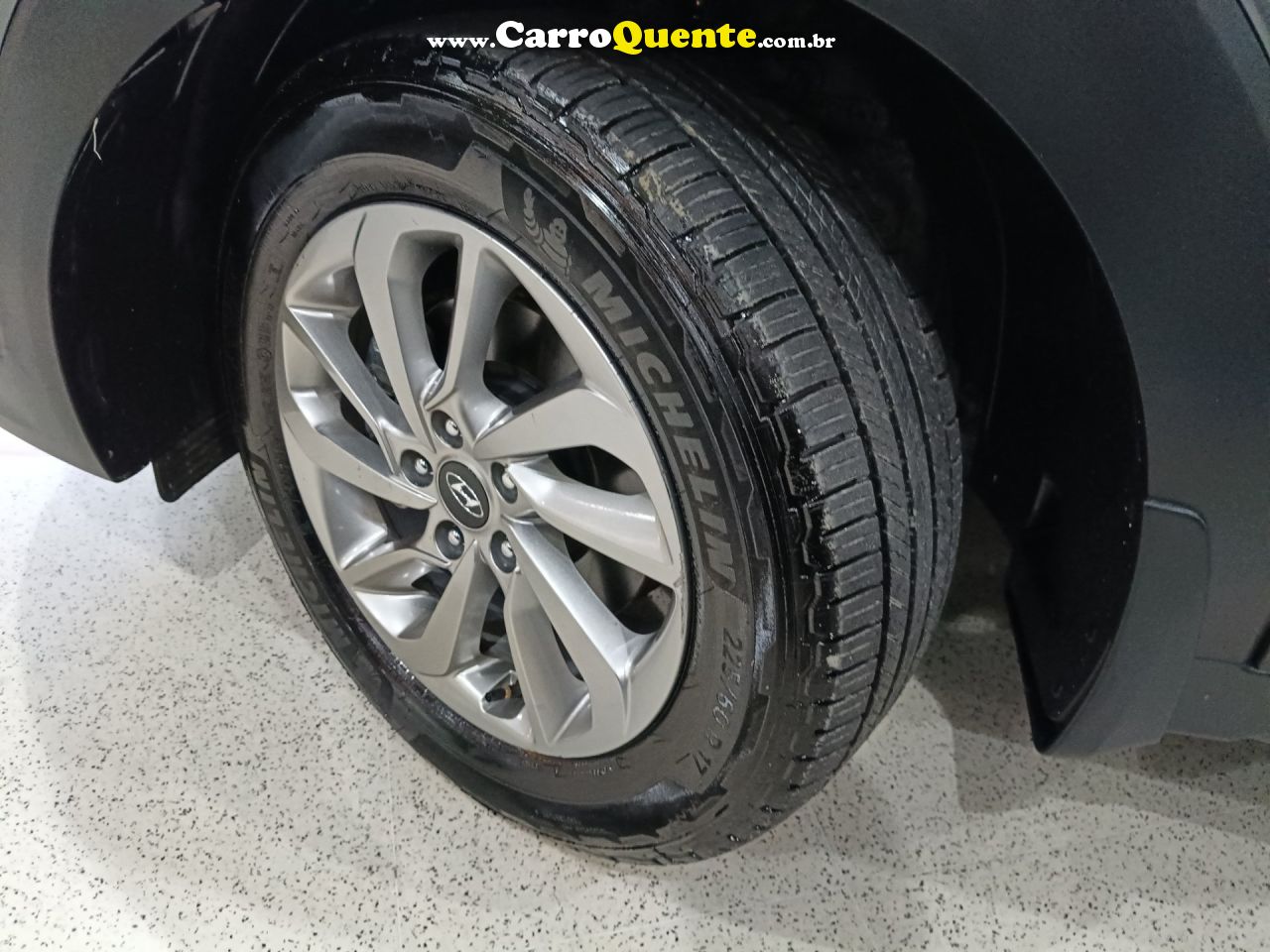 HYUNDAI TUCSON 1.6 16V T-GDI GLS 2019 - Loja
