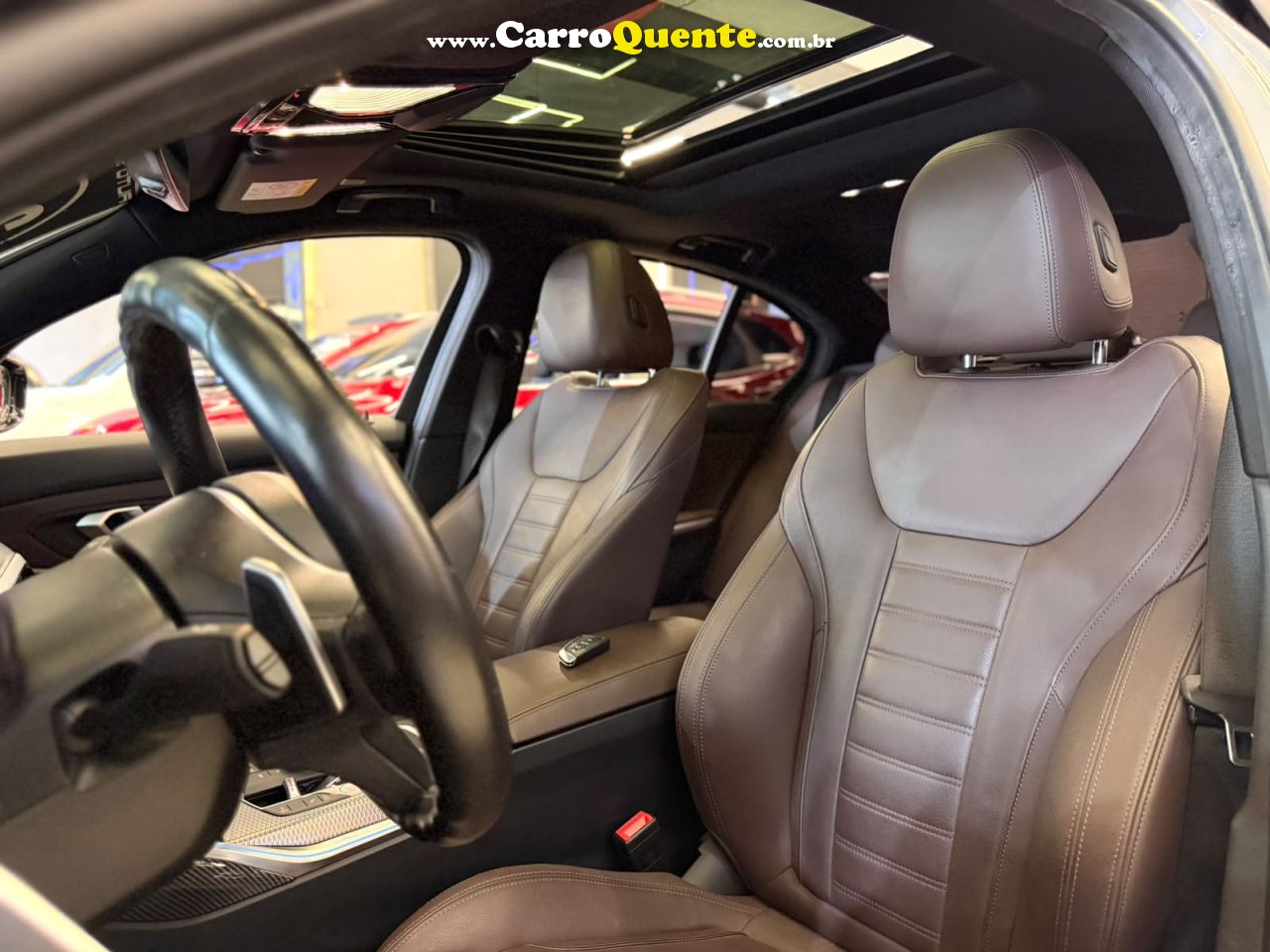 BMW 320i 2.0 16V TURBO M SPORT 2024 - Loja