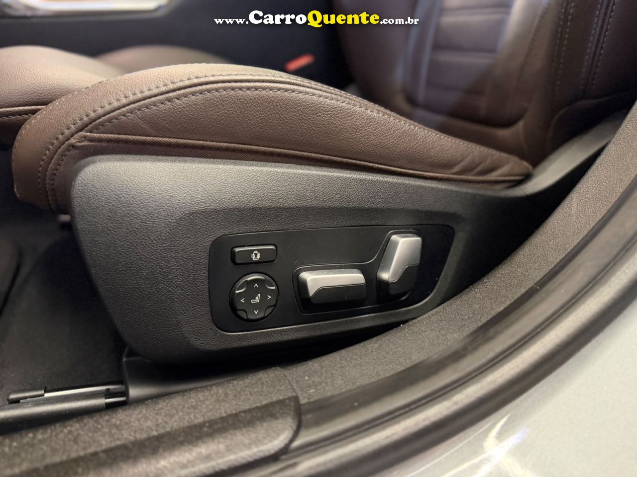 BMW 320i 2.0 16V TURBO M SPORT 2024 - Loja