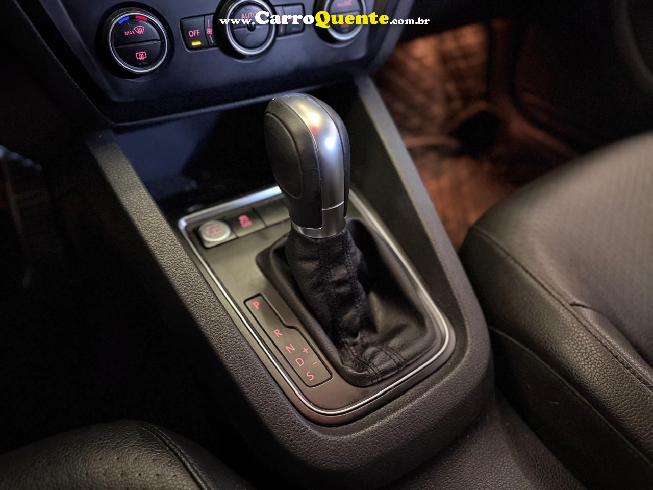 VOLKSWAGEN JETTA 1.4 16V TSI COMFORTLINE 2018 - Loja