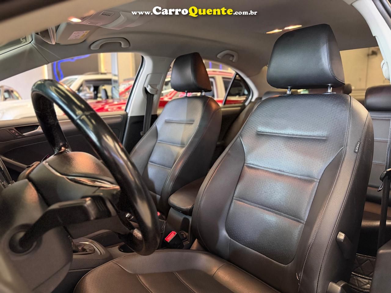 VOLKSWAGEN JETTA 1.4 16V TSI COMFORTLINE 2018 - Loja