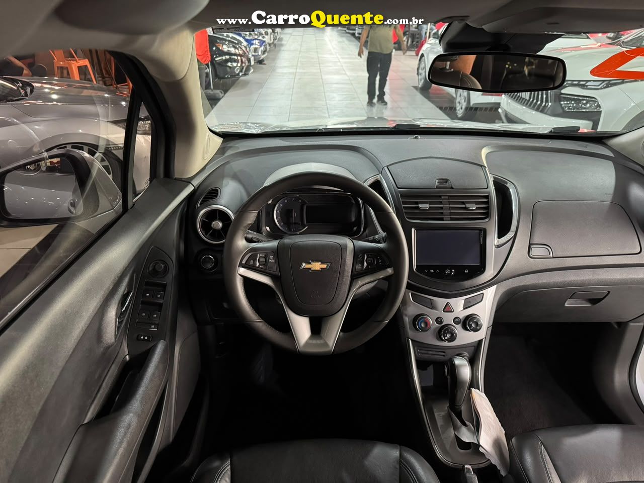 CHEVROLET TRACKER 1.8 MPFI LTZ 4X2 16V 2015 - Loja