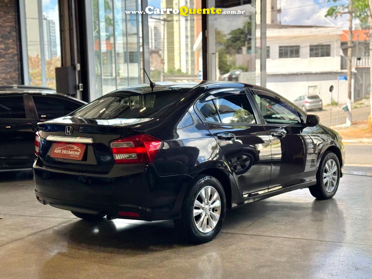 HONDA CITY 1.5 LX 16V 2013 - Loja