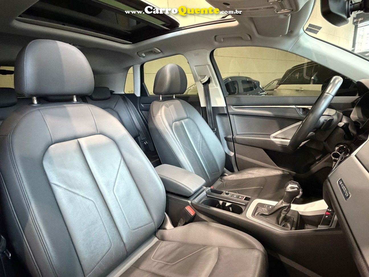 AUDI Q3 2022 - Loja