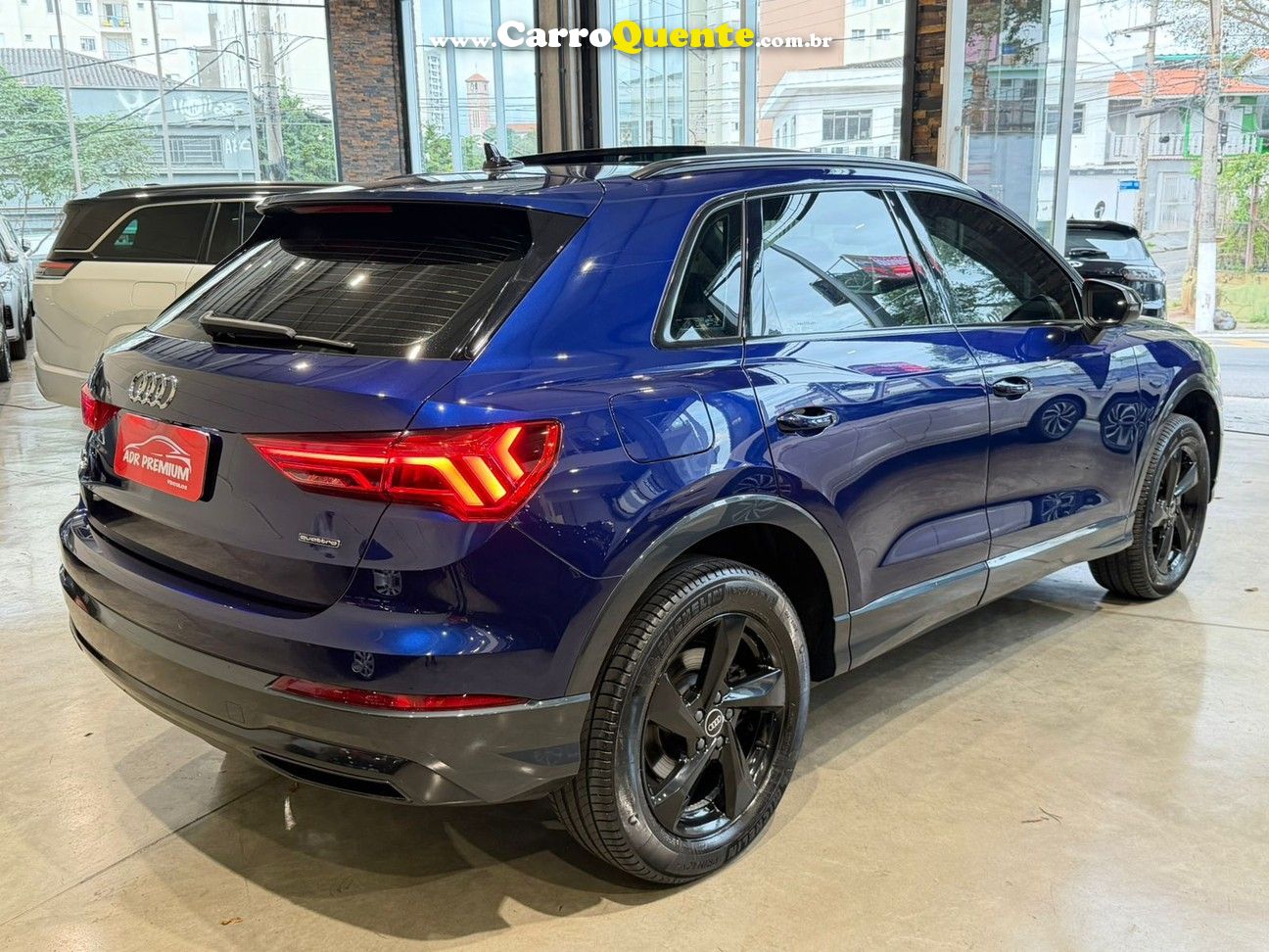 AUDI Q3 2022 - Loja