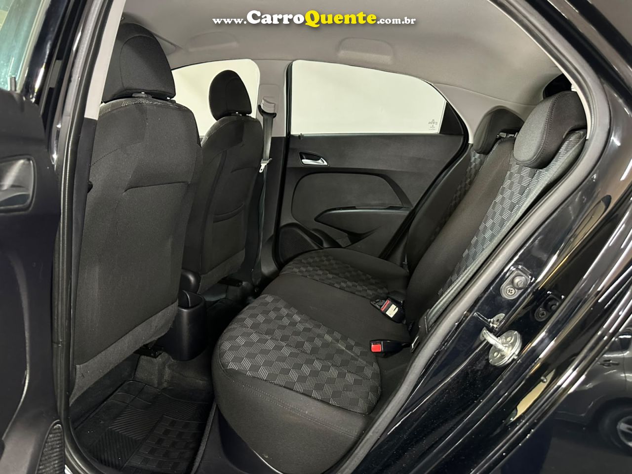 HYUNDAI HB20 1.6 COMFORT PLUS 16V 2017 - Loja