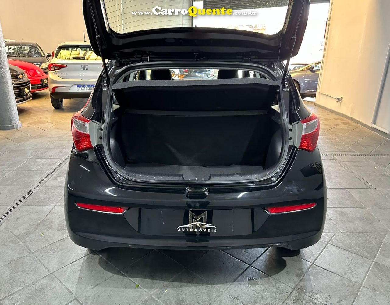 HYUNDAI HB20 1.6 COMFORT PLUS 16V 2017 - Loja