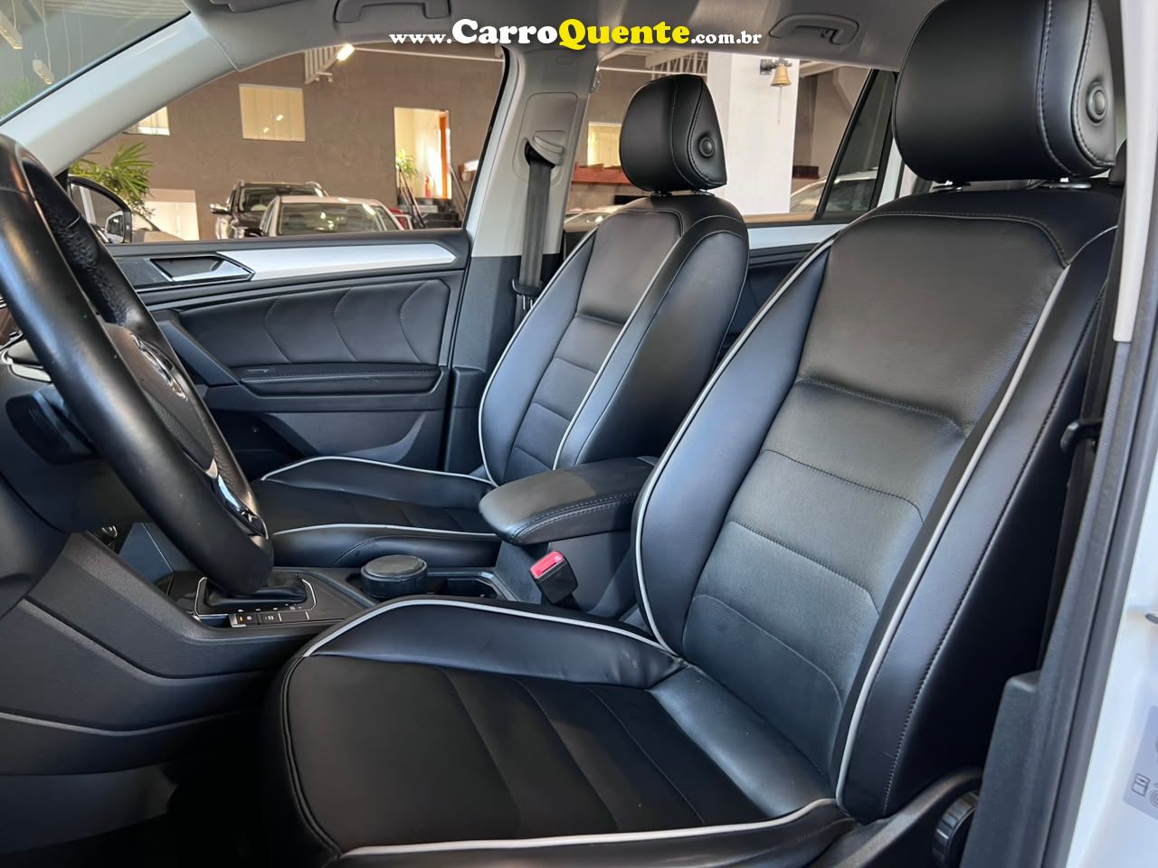 VOLKSWAGEN TIGUAN 1.4 250 TSI TOTAL ALLSPACE 2018 - Loja