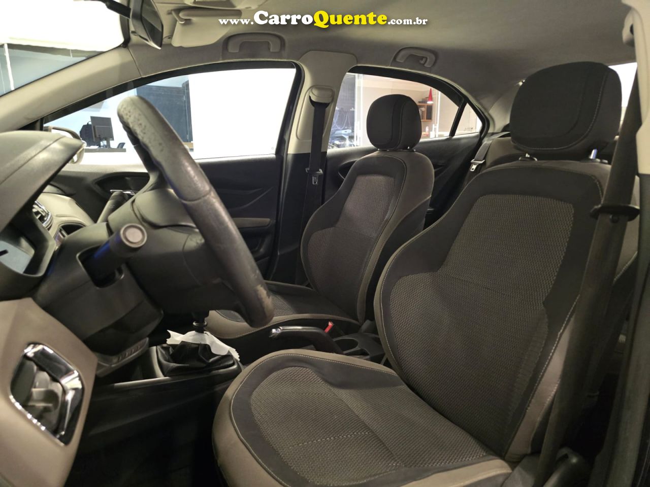 CHEVROLET   PRISMA SED. LT 1.4 8V FLEXPOWER 4P   PRETO 2014 1.4 FLEX - Loja