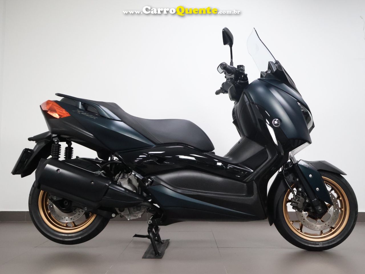 YAMAHA XMAX 250 ABS 2024 - Loja