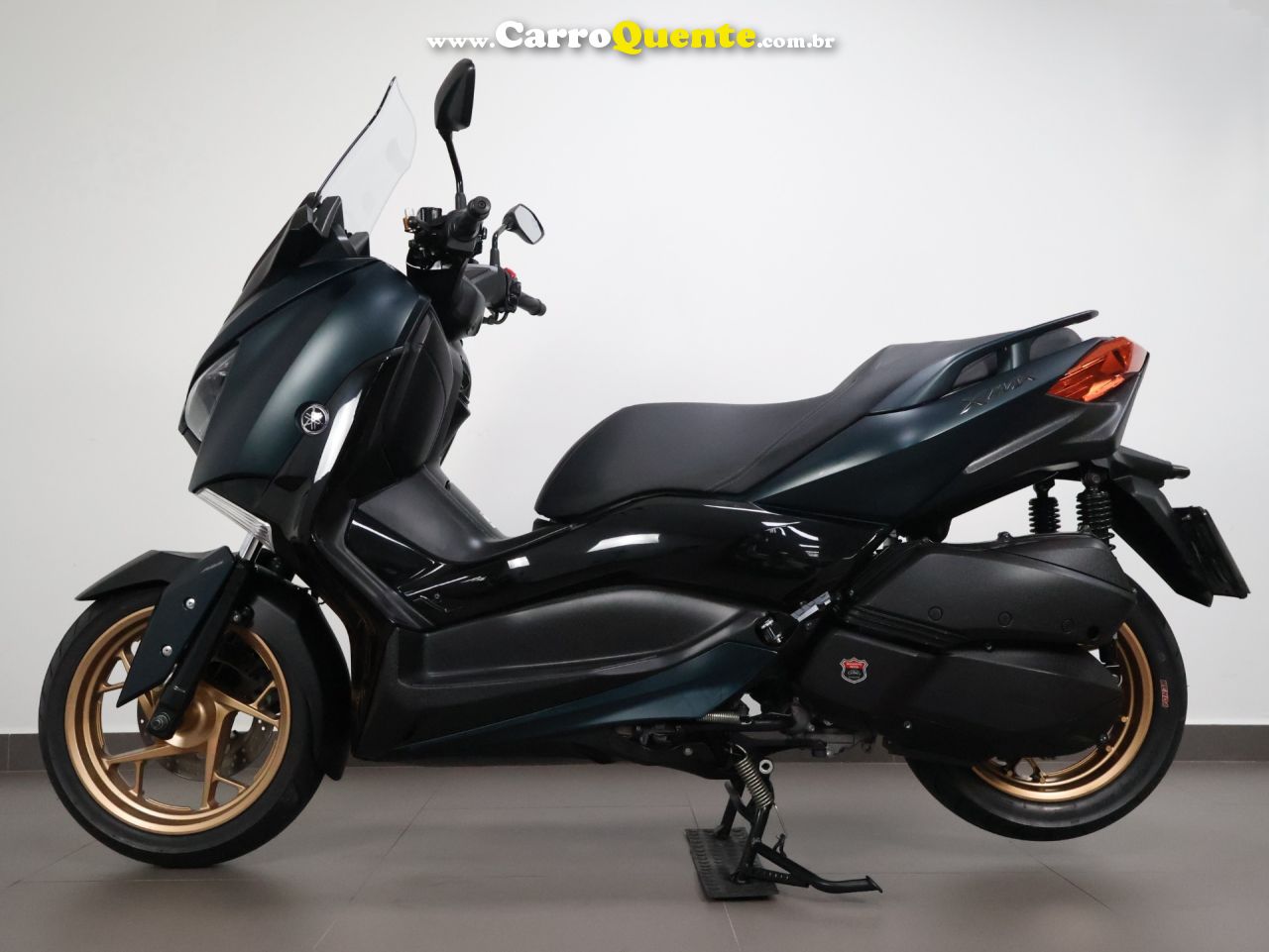 YAMAHA XMAX 250 ABS 2024 - Loja