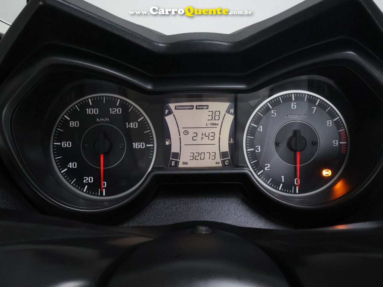 YAMAHA XMAX 250 ABS 2024 - Loja