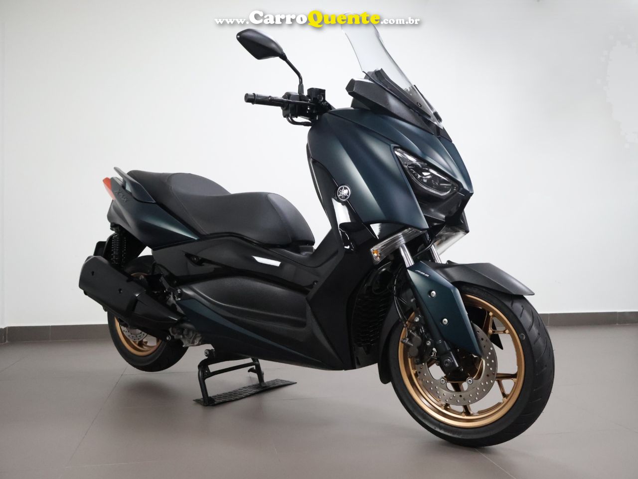 YAMAHA XMAX 250 ABS 2024 - Loja