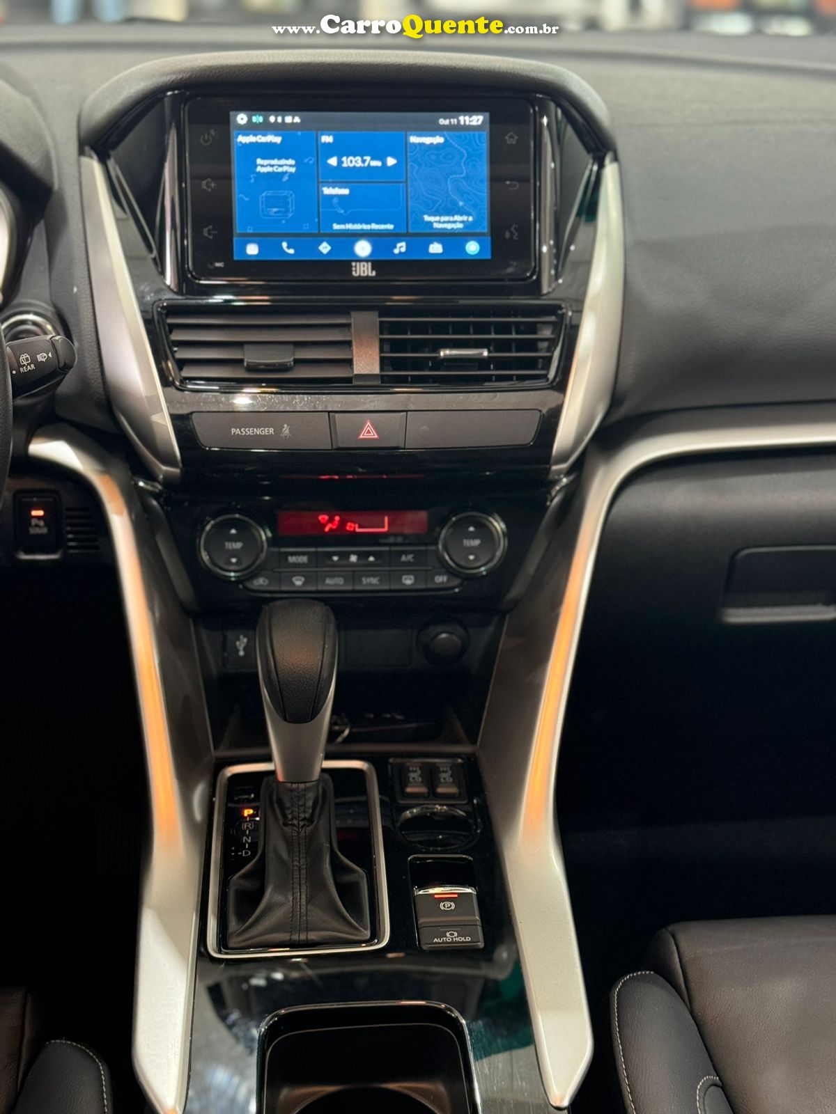 MITSUBISHI ECLIPSE CROSS 1.5 MIVEC TURBO HPE S 2023 - Loja