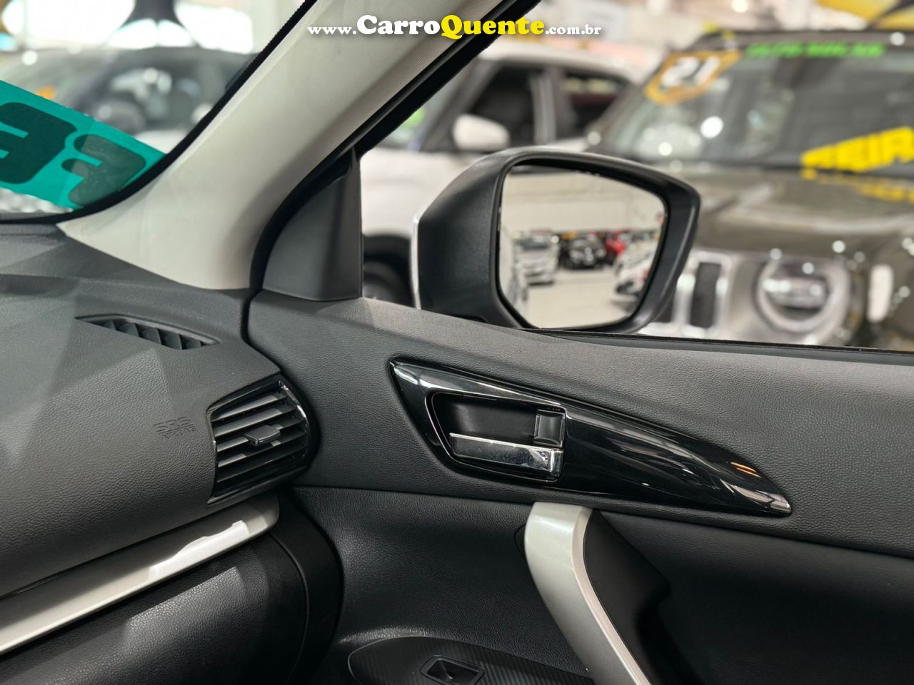 MITSUBISHI ECLIPSE CROSS 1.5 MIVEC TURBO HPE S 2023 - Loja