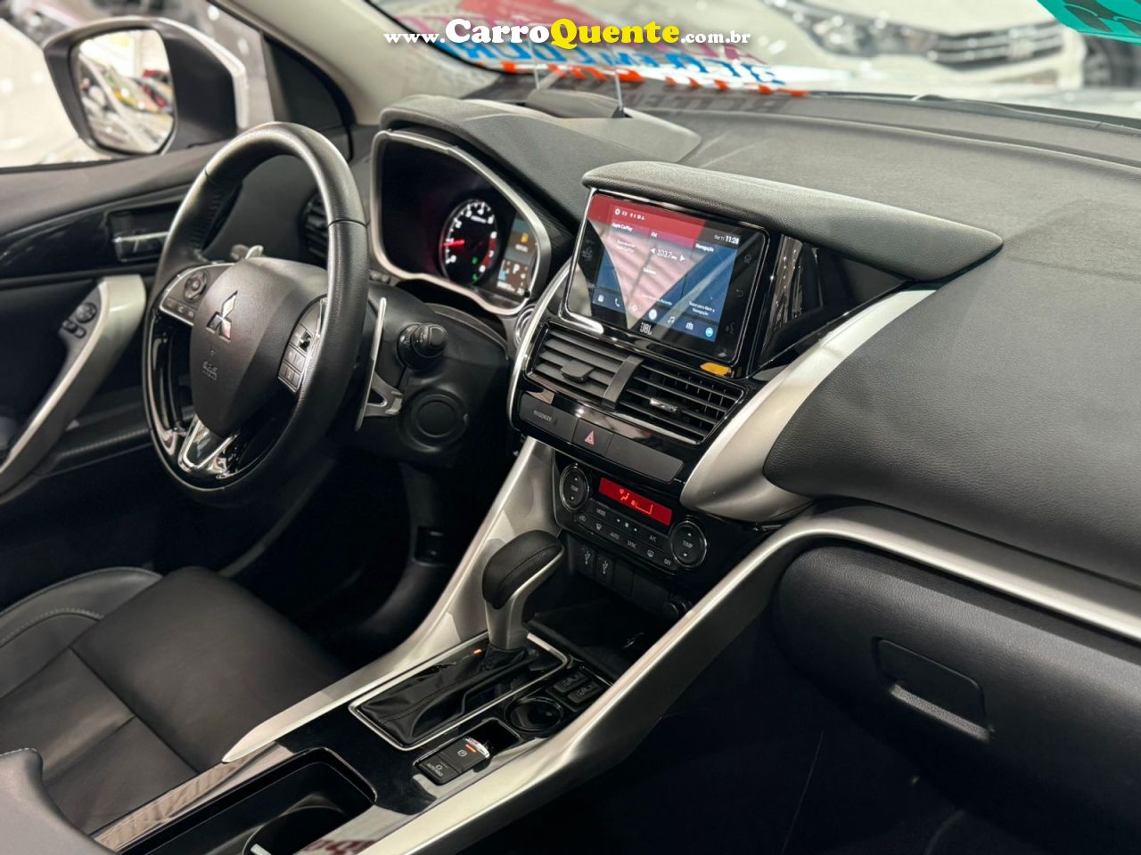 MITSUBISHI ECLIPSE CROSS 1.5 MIVEC TURBO HPE S 2023 - Loja
