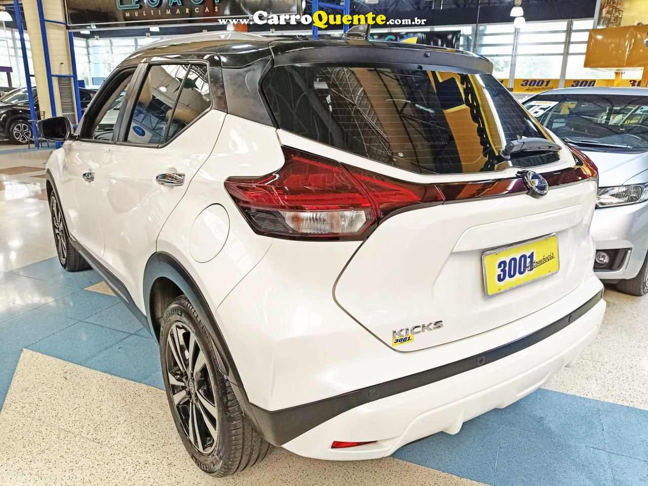 NISSAN KICKS 1.6 16V EXCLUSIVE 2022 - Loja