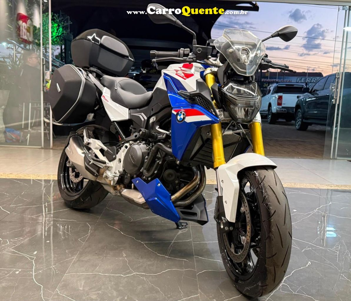 BMW   F900 R SPORT PLUS   BRANCO 2024 895 GASOLINA - Loja