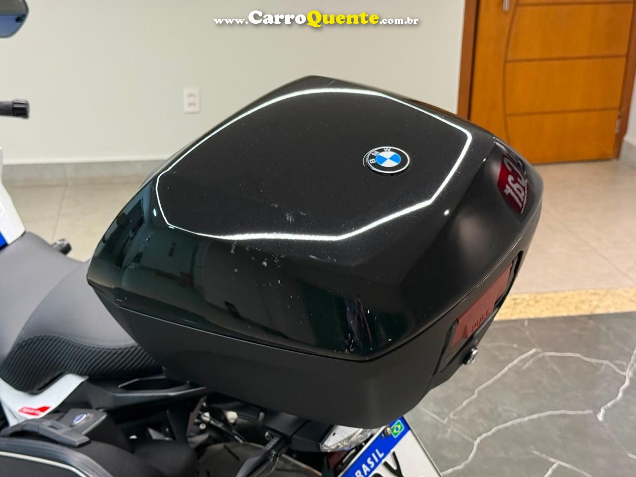 BMW   F900 R SPORT PLUS   BRANCO 2024 895 GASOLINA - Loja