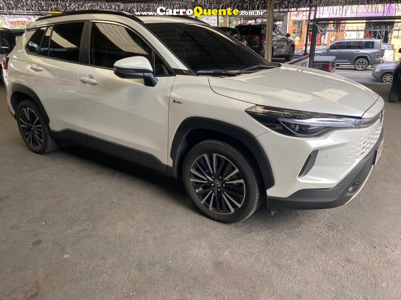 TOYOTA   COROLLA CROSS XRX 1.8 16V AUT.(HYBRID)   BRANCO 2025 1.8 FLEX E ELÉTRICO - Loja