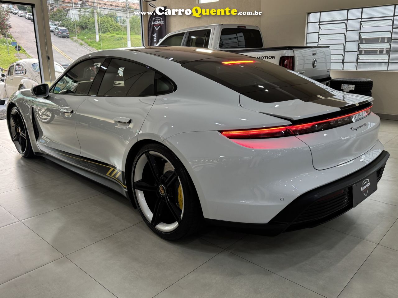 PORSCHE   TAYCAN 4S (ELÉTRICO)   BRANCO 2021 4S ELÉTRICO - Loja