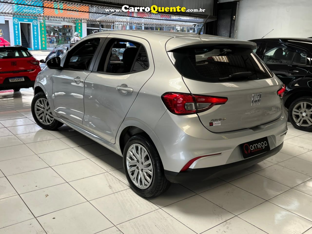 FIAT   ARGO 1.0 6V FLEX.   PRATA 2022 1.0 GASOLINA - Loja