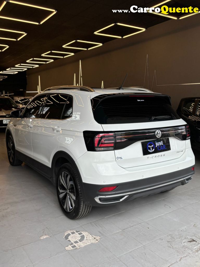 VOLKSWAGEN   T-CROSS HIG. 250 TSI 1.4 FLEX 16V 5P AUT   BRANCO 2021 1.4 FLEX - Loja