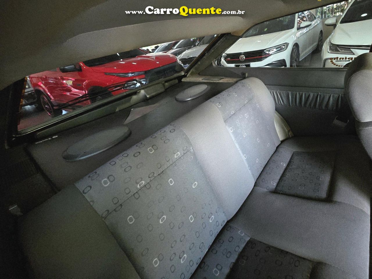 VOLKSWAGEN   GOL CLI  CL COPA STONES 1.6   PRETO 1992 1.6 GASOLINA - Loja