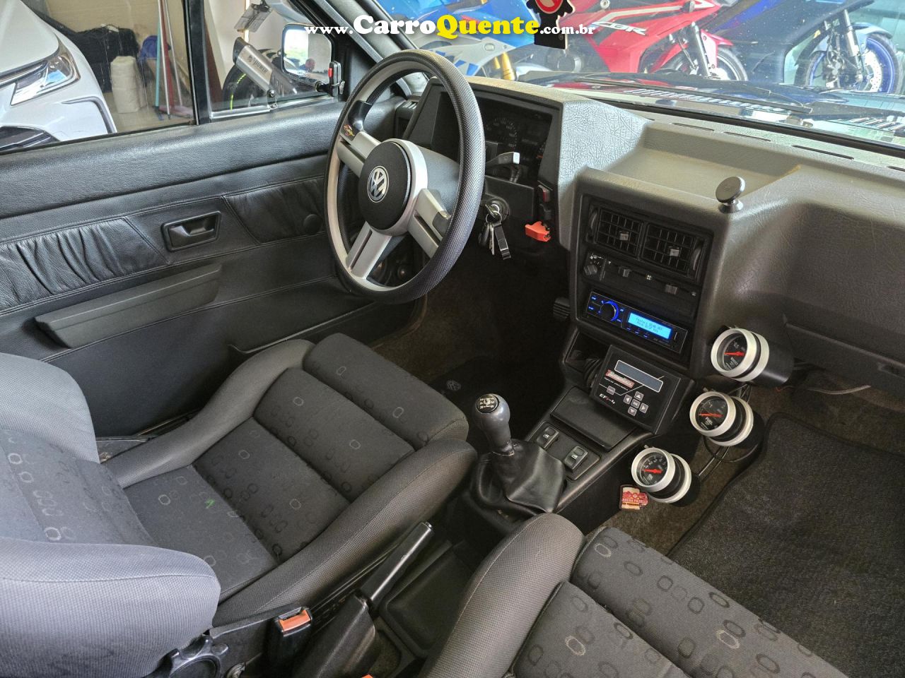 VOLKSWAGEN   GOL CLI  CL COPA STONES 1.6   PRETO 1992 1.6 GASOLINA - Loja