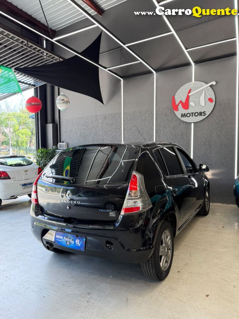 RENAULT   SANDERO EXPRESSION HI-FLEX 1.0 16V 5P   PRETO 2014 1.0 GASOLINA - Loja
