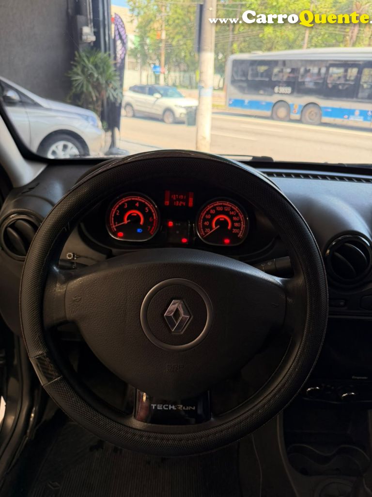 RENAULT   SANDERO EXPRESSION HI-FLEX 1.0 16V 5P   PRETO 2014 1.0 GASOLINA - Loja