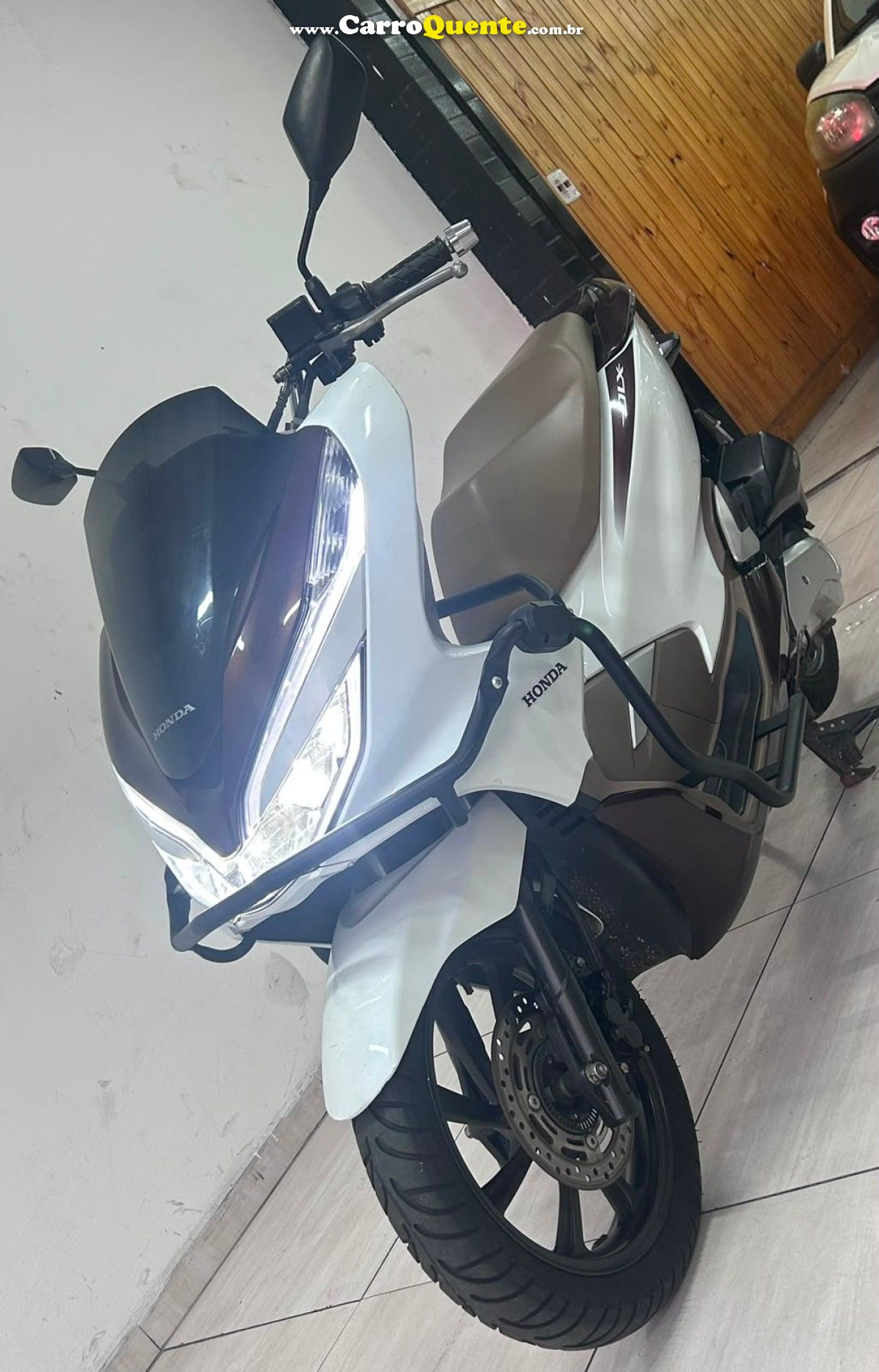 HONDA   PCX 150DLX   BRANCO 2021 150CC GASOLINA - Loja