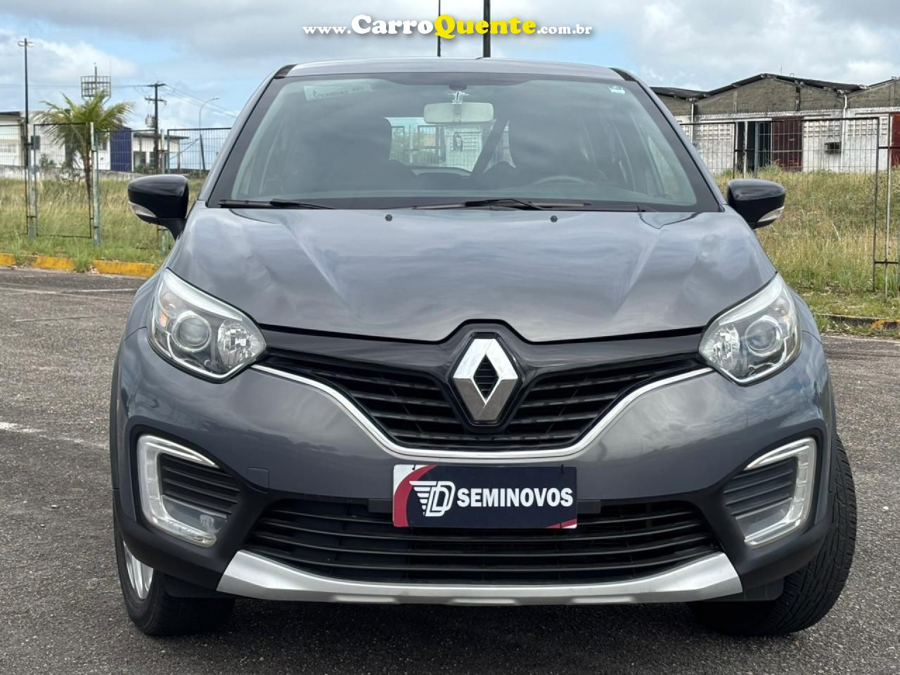 RENAULT   CAPTUR ZEN 1.6 16V FLEX 5P MEC.   CINZA 2018 1.6 FLEX - Loja
