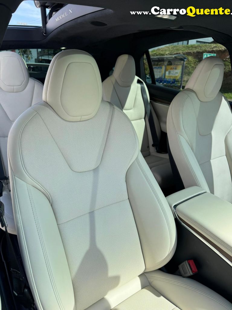 TESLA   TESLA MODEL X   BRANCO 2023 X ELÉTRICO - Loja
