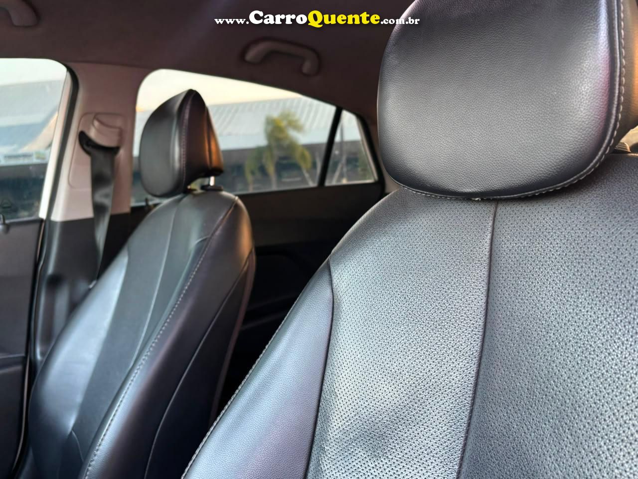 HYUNDAI   HB20S PREMIUM 1.6 FLEX 16V AUT. 4P   BRANCO 2015 1.6 FLEX - Loja