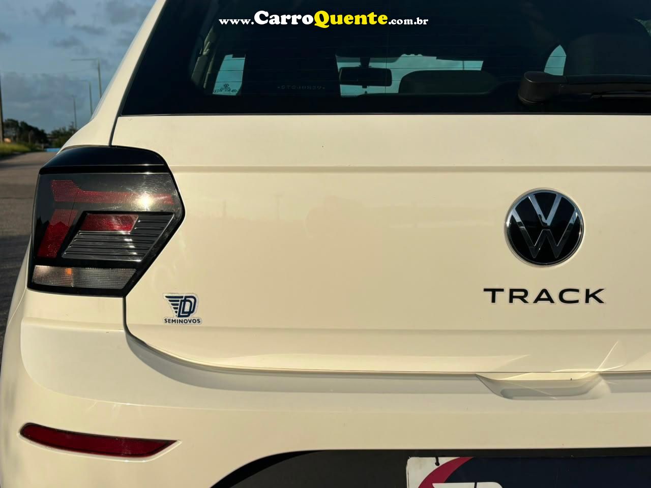 VOLKSWAGEN   POLO TRACK 1.0 FLEX 12V 5P   BRANCO 2025 1.0 FLEX - Loja