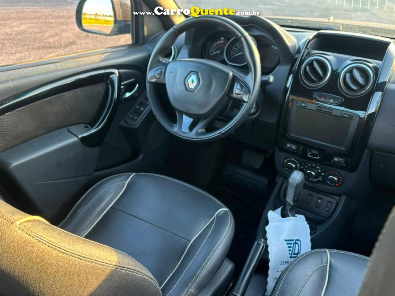 RENAULT   DUSTER OROCH DYNA. 2.0 FLEX 16V AUT.   PRETO 2020 2.0 FLEX - Loja