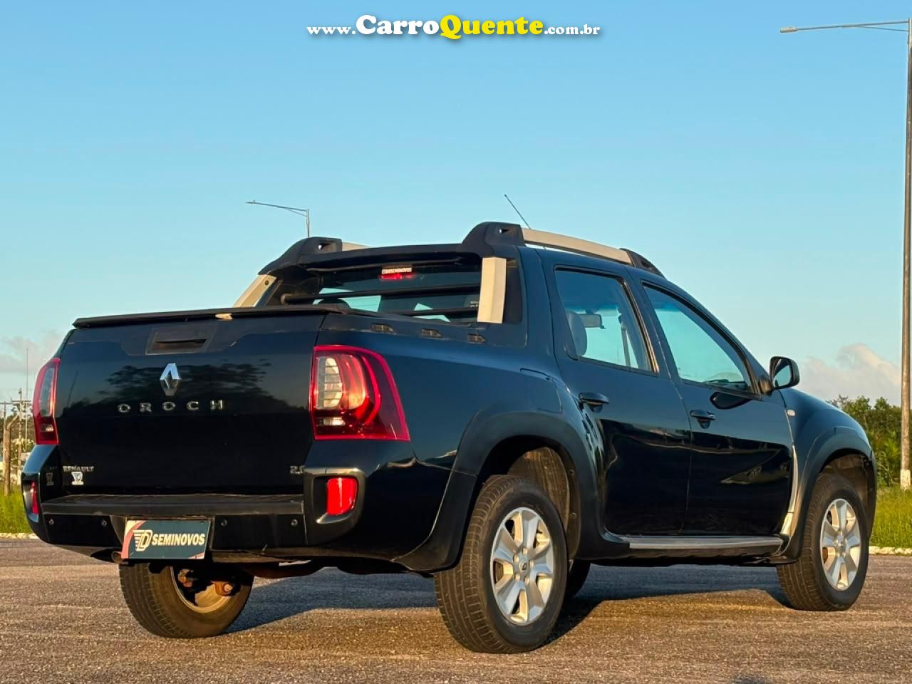 RENAULT   DUSTER OROCH DYNA. 2.0 FLEX 16V AUT.   PRETO 2020 2.0 FLEX - Loja