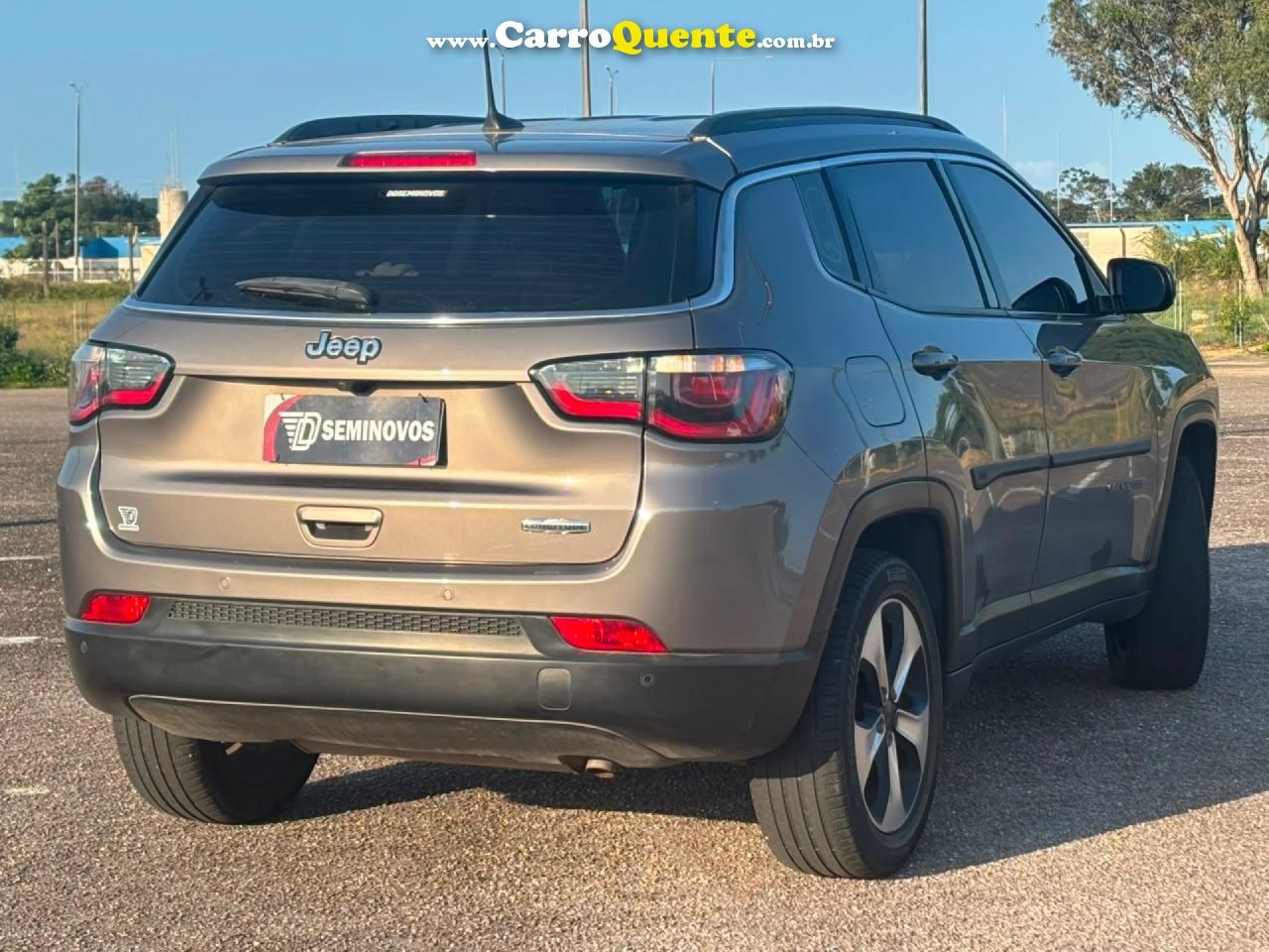 JEEP   COMPASS LONGITUDE 2.0 4X2 FLEX 16V AUT.   CINZA 2018 2.0 FLEX - Loja