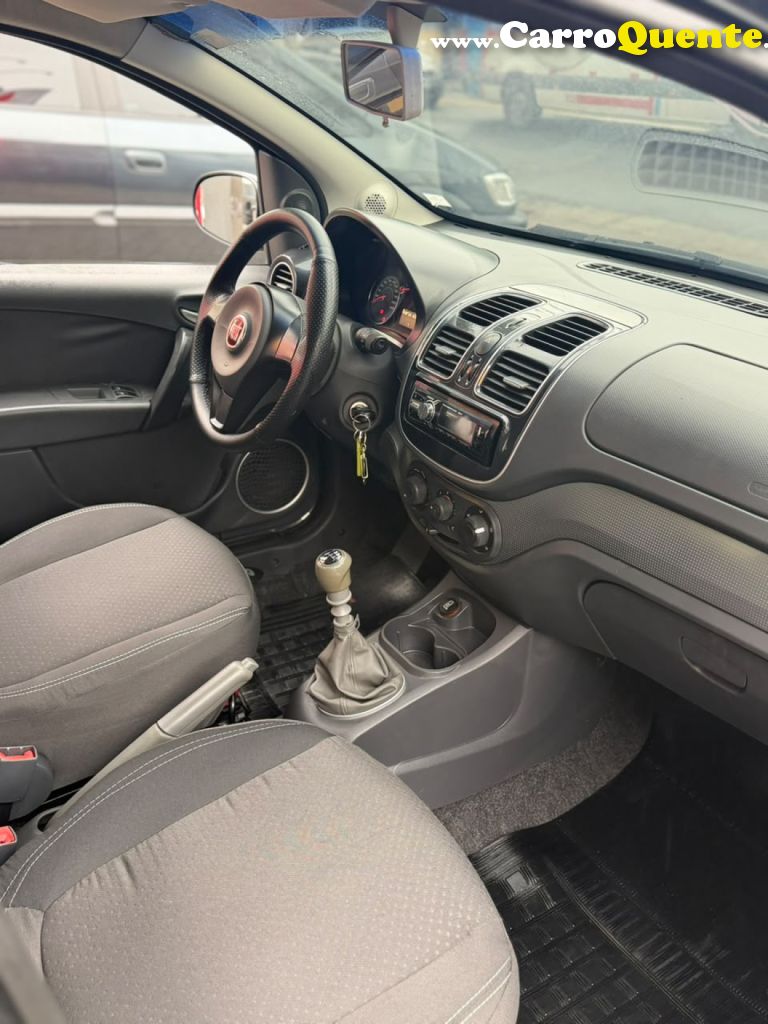 FIAT   GRAND SIENA ATTRAC. 1.4 EVO F.FLEX 8V   CINZA 2013 1.4 FLEX - Loja