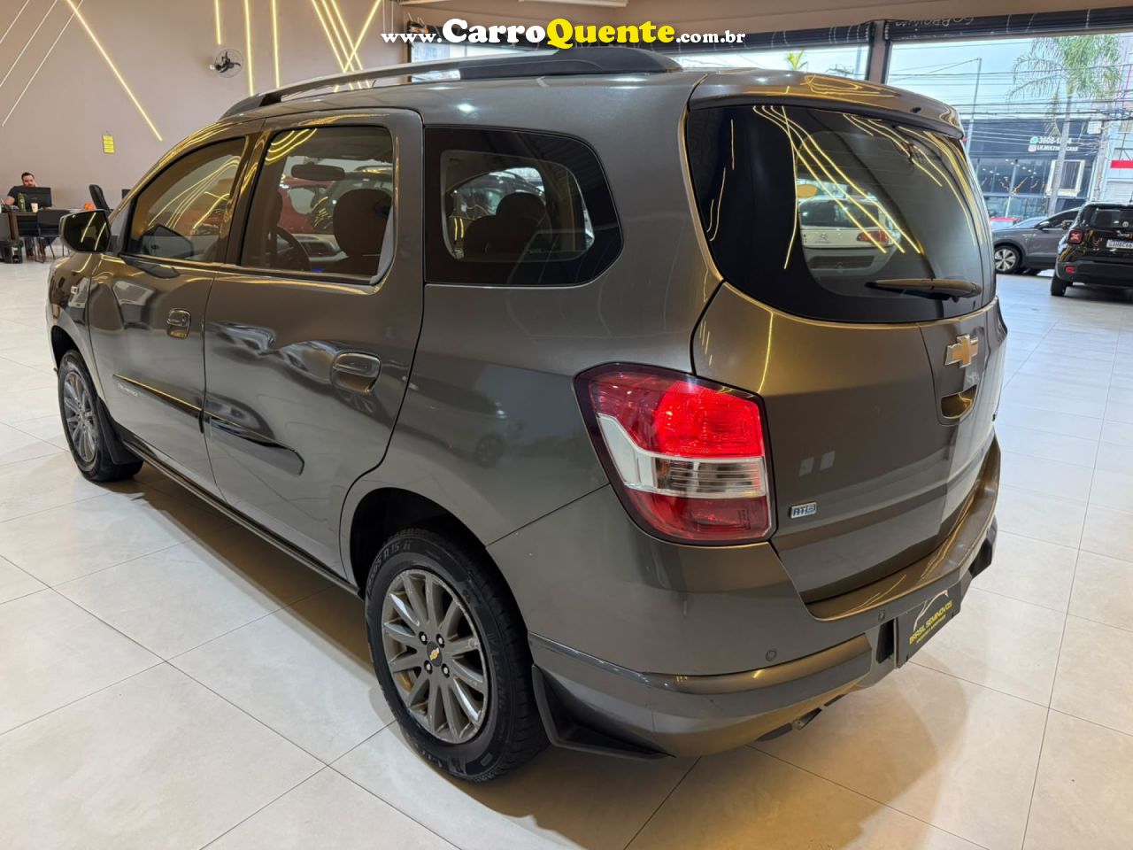 CHEVROLET   SPIN ADVANTAGE 1.8 8V ECONO.FLEX 5P AUT.   CINZA 2014 1.8 FLEX - Loja